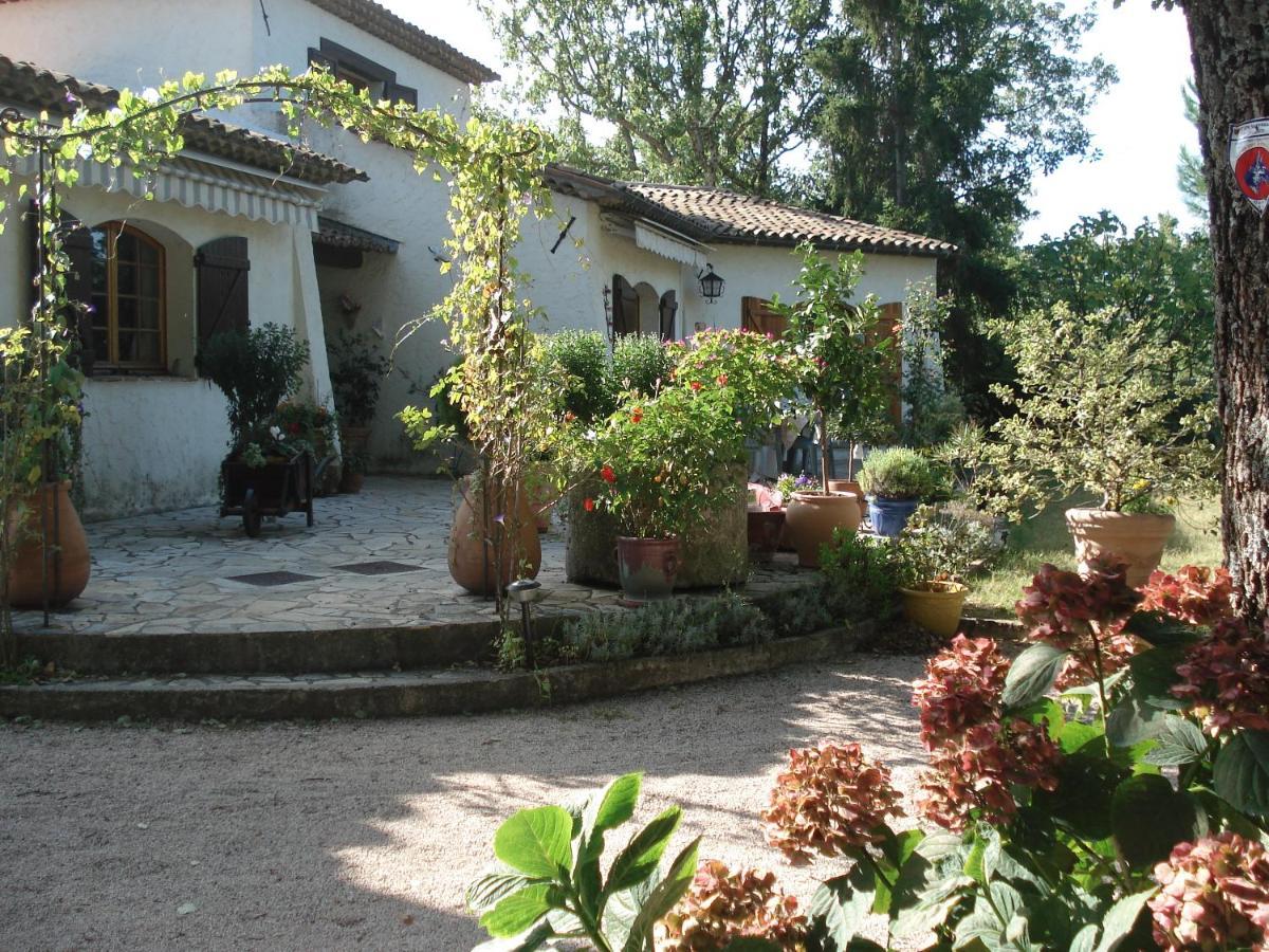 Laserregnol Saint-Cezaire-sur-Siagne Экстерьер фото